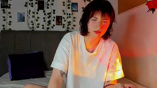Snapshot of miss_Lizzy chatting on 12.06.24 miss Lizzy online show from 12.06.24
