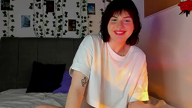 Snapshot of miss_Lizzy chatting on 12.06.24 miss Lizzy online show from 12.06.24