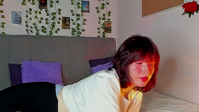 Snapshot of miss_Lizzy chatting on 03.08.25 miss Lizzy online show from 03.08.25