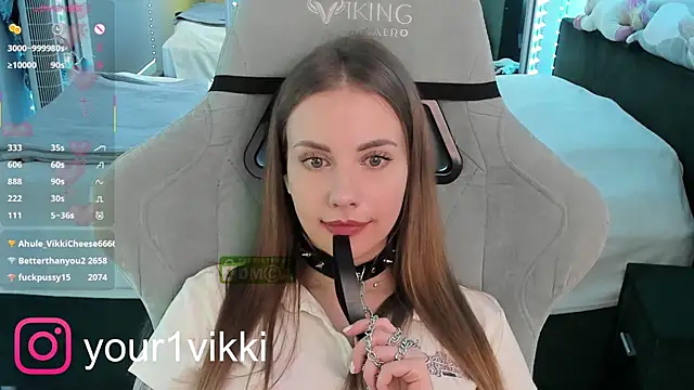Vikki Cheese online show from 02.05.25