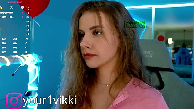 Vikki Cheese online show from 03.15.25