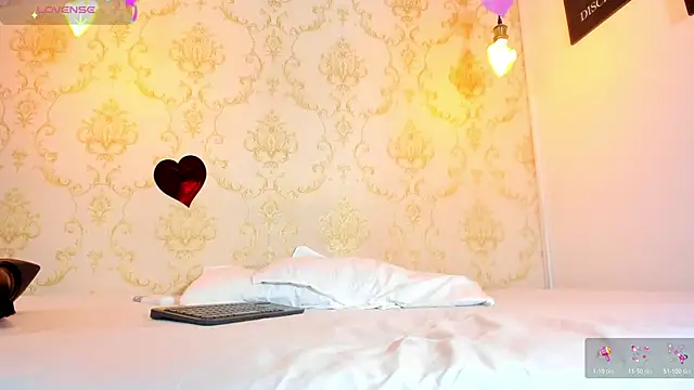 BRITANY WELLS  online show from 02.10.26