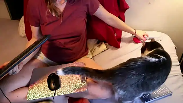 xxpixeyxx online show from 10.13.25