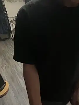 demonslayerr999 online show from 11.15.25