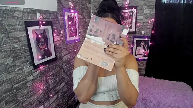 Andrys  online show from 11.26.25