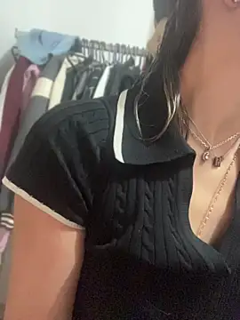 Ameellie online show from 04.18.26