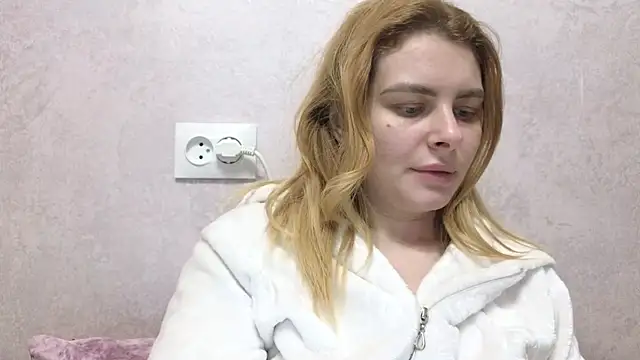 Day-off online show from 12.15.24