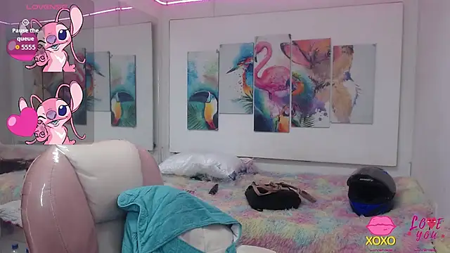 Snapshot of alegriamartinez chatting on 09.19.25 alegriamartinez online show from 09.19.25