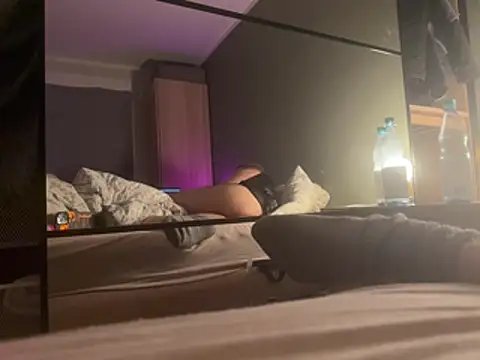 sissybitchx online show from 02.26.26