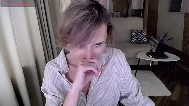 HornyMilf 777 online show from 01.20.25