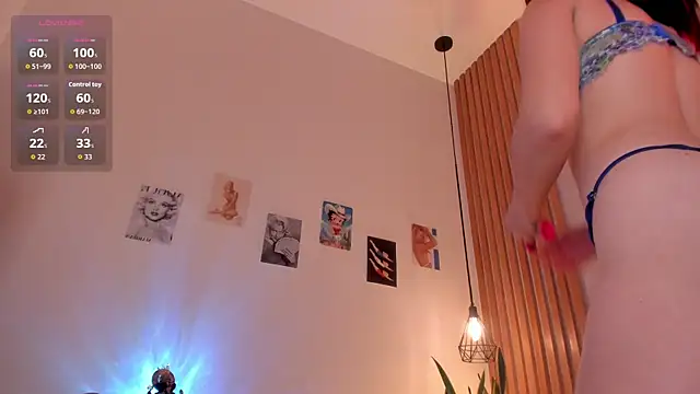 PawgGirl18 online show from 07.21.26