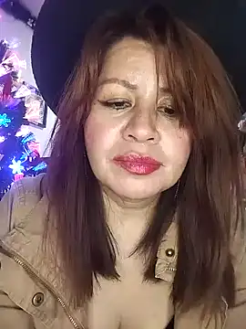 Snapshot of isabellacen chatting on 12.29.24 isabellacen online show from 12.29.24