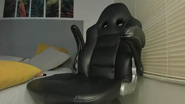 Snapshot of _Molly_rosse_ chatting on 02.04.26 Molly rosse online show from 02.04.26