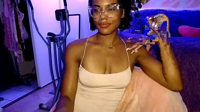 Snapshot of CocoSage chatting on 06.23.26 CocoSage online show from 06.23.26