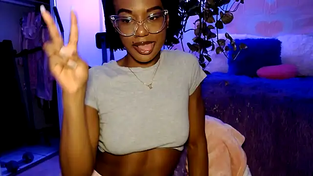 Snapshot of CocoSage chatting on 07.15.26 CocoSage online show from 07.15.26