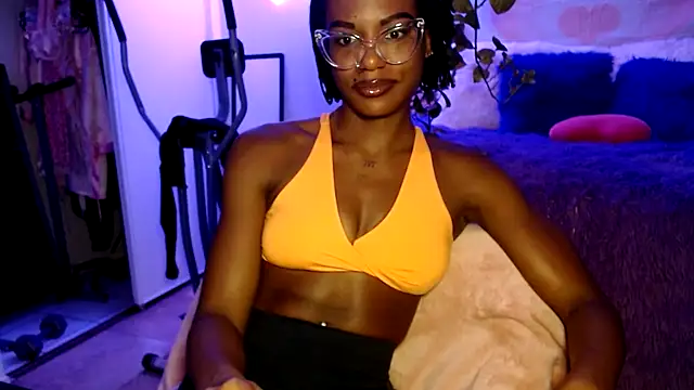Snapshot of CocoSage chatting on 07.17.26 CocoSage online show from 07.17.26