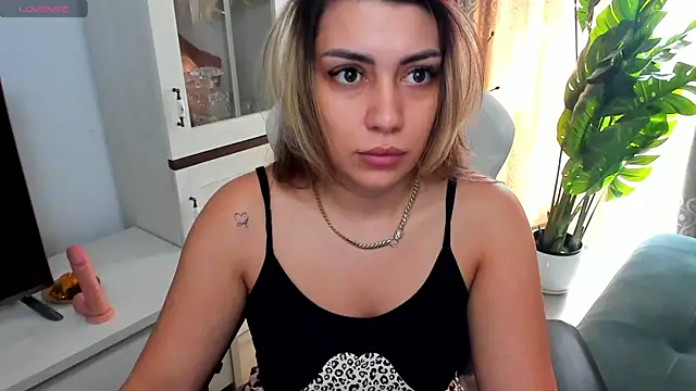 EveEvian online show from 03.16.25