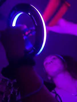 MimiLiciax online show from 02.15.25