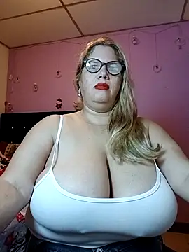 EllisW8 online show from 12.22.25