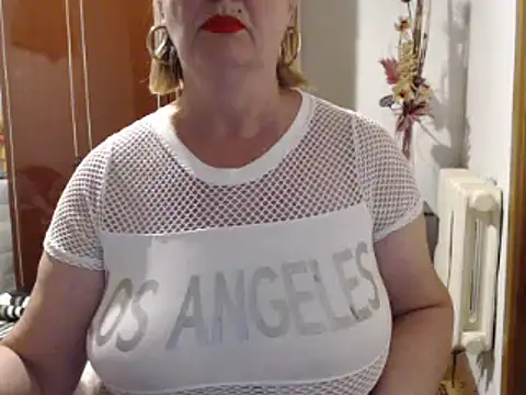 Secretfox online show from 09.26.25