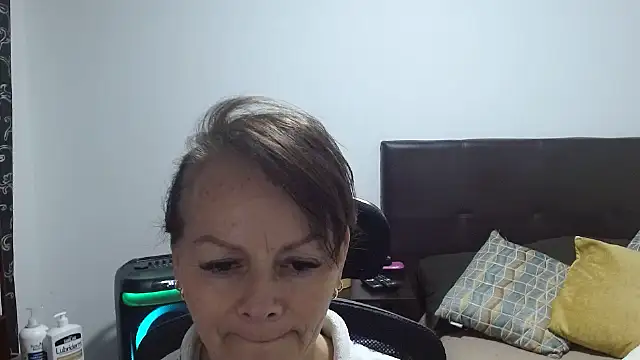 Snapshot of asleycavta chatting on 02.07.26 asleycavta online show from 02.07.26