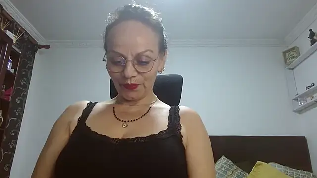 Snapshot of asleycavta chatting on 02.21.26 asleycavta online show from 02.21.26