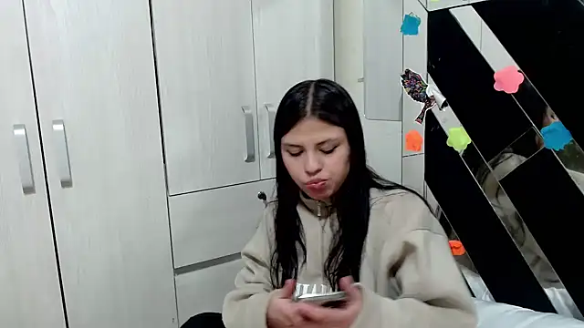 katery wok11 online show from 03.08.26