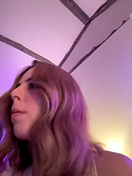 Snapshot of Mia_Railey chatting on 12.01.25 Mia Railey online show from 12.01.25