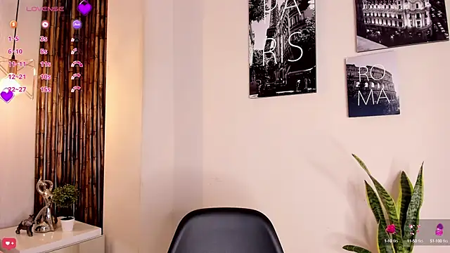 Aria Reid online show from 10.01.25
