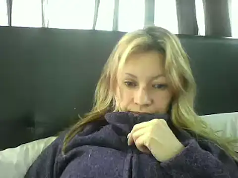 Paulita x3 online show from 02.19.25