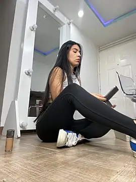 Lexa queen online show from 10.22.25