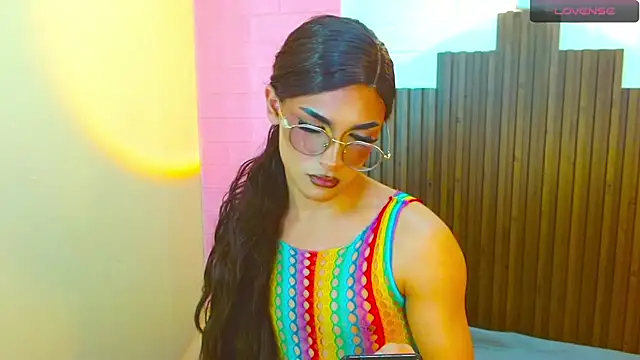 Snapshot of Mike_Nourr chatting on 12.15.24 Mike Nourr online show from 12.15.24