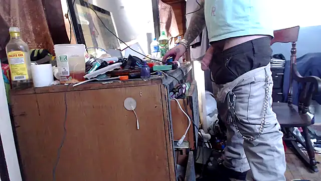 Snapshot of sledge901 chatting on 02.01.26 sledge901 online show from 02.01.26