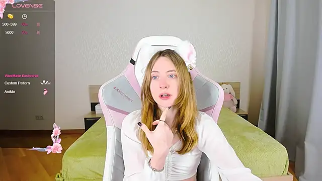 Cowell Adelina online show from 10.19.25