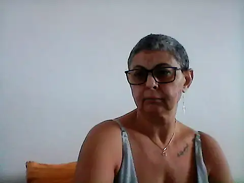 roseblak42 online show from 02.06.25