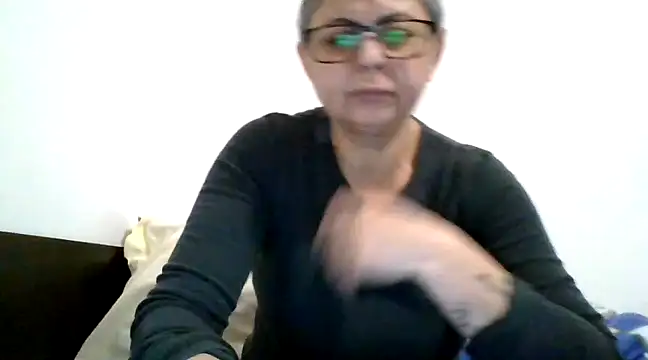 roseblak42 online show from 02.28.25