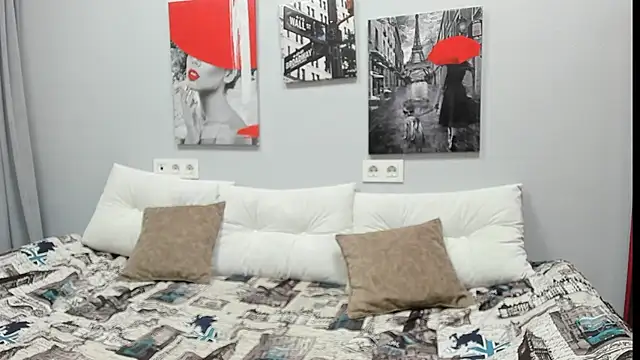 Tiny JuJu online show from 02.04.26