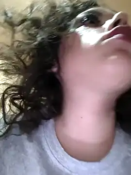 LovelyJulliette online show from 02.11.25