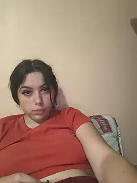 LovelyJulliette online show from 02.13.25