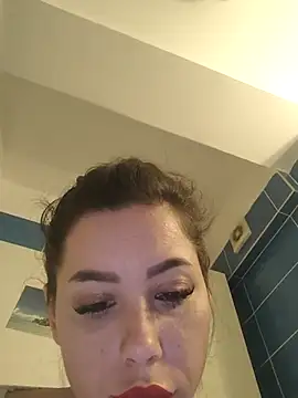 LovelyJulliette online show from 03.19.25