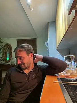 Adventurehotman online show from 01.24.25