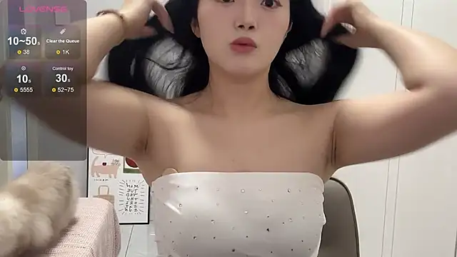 rose-u online show from 10.12.25