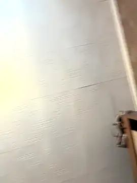 Snapshot of AmmyHot chatting on 11.24.25 AmmyHot online show from 11.24.25