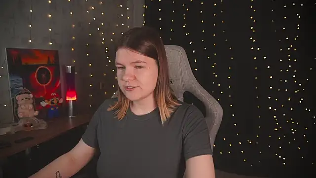 cuteamberlyyy online show from 10.22.25