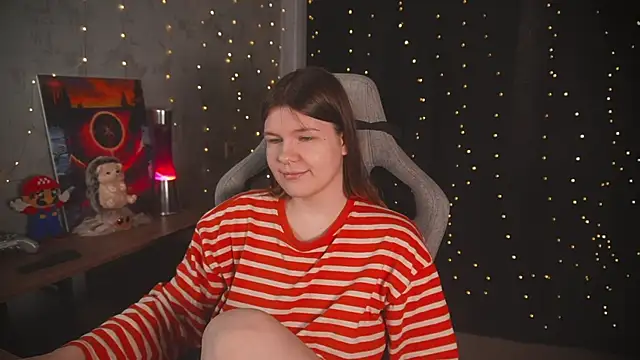 Snapshot of cuteamberlyyy chatting on 02.13.26 cuteamberlyyy online show from 02.13.26