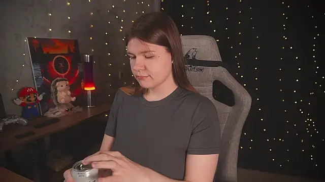 Snapshot of cuteamberlyyy chatting on 02.15.26 cuteamberlyyy online show from 02.15.26