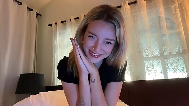 SirenaBelle online show from 12.14.25