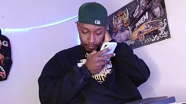 king  Black online show from 02.14.26