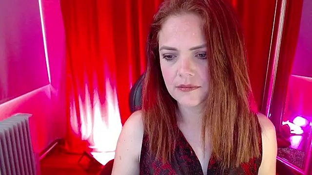 Snapshot of rubiblues chatting on 09.19.25 rubiblues online show from 09.19.25