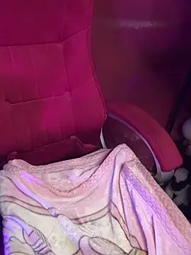 Snapshot of Playful__Princess chatting on 11.27.25 Playful Princess online show from 11.27.25